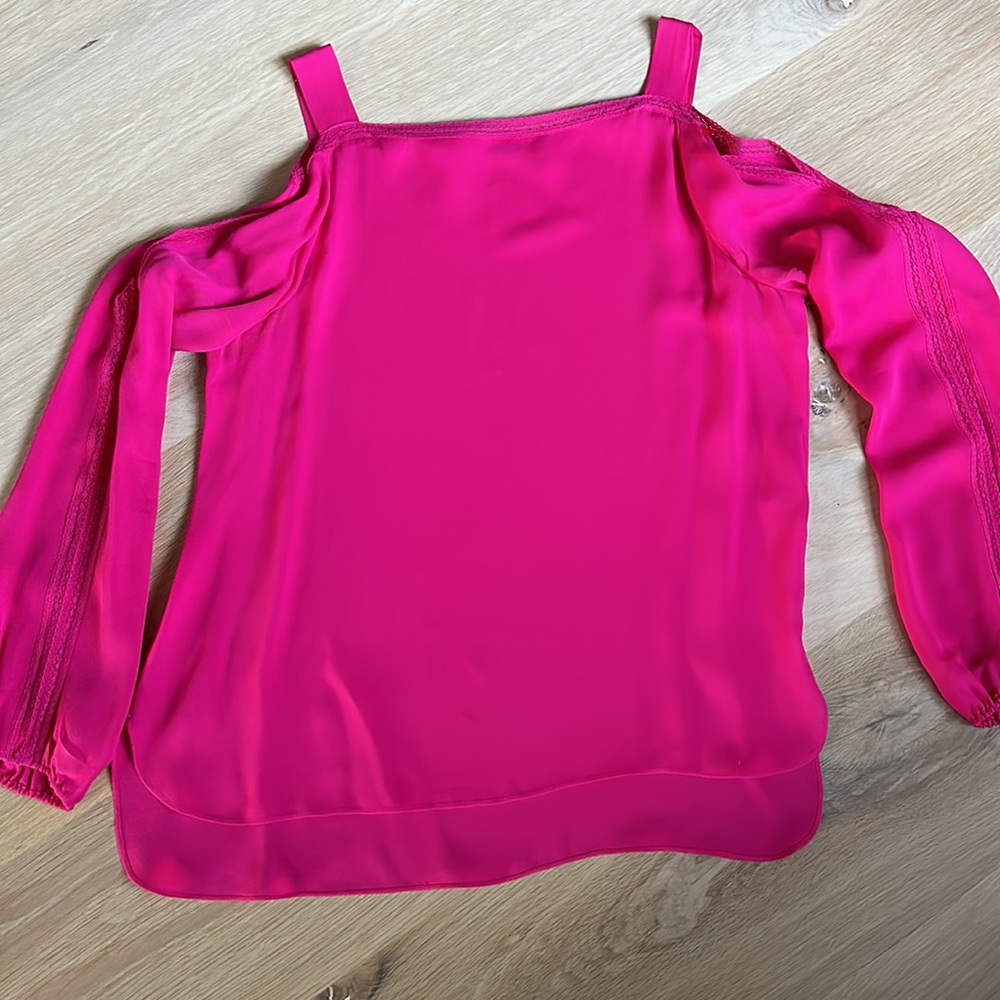 Elie Tahari silk top